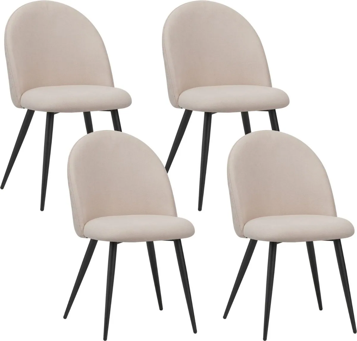 Kuipstoelen rond een eettafel